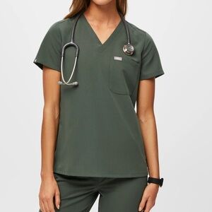 Figs Catarina Scrub Top — Moss